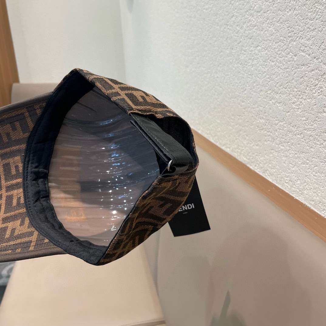 Fendi hat