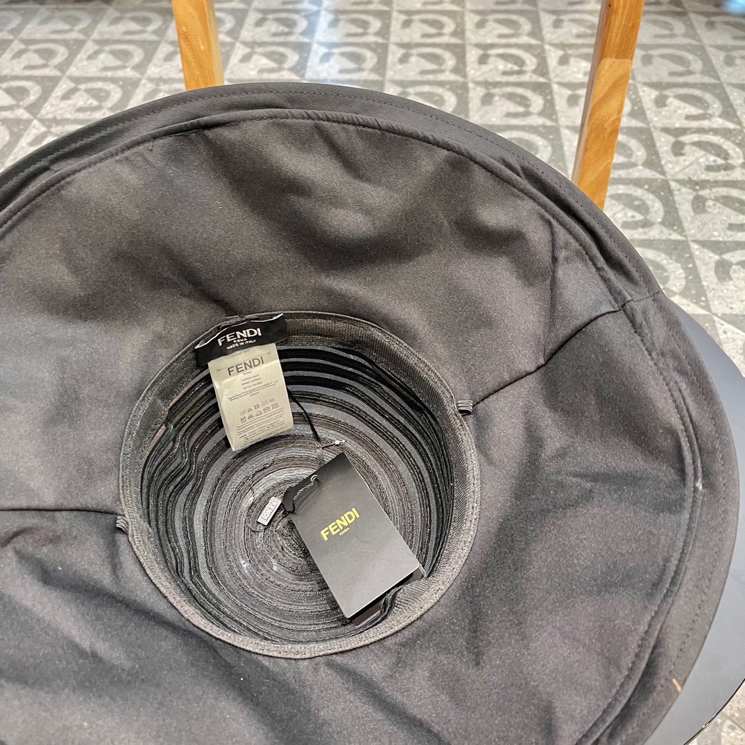 Fendi hat