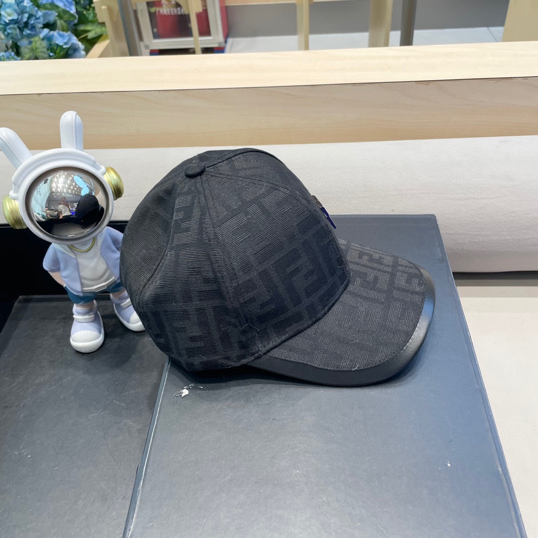 Fendi hat