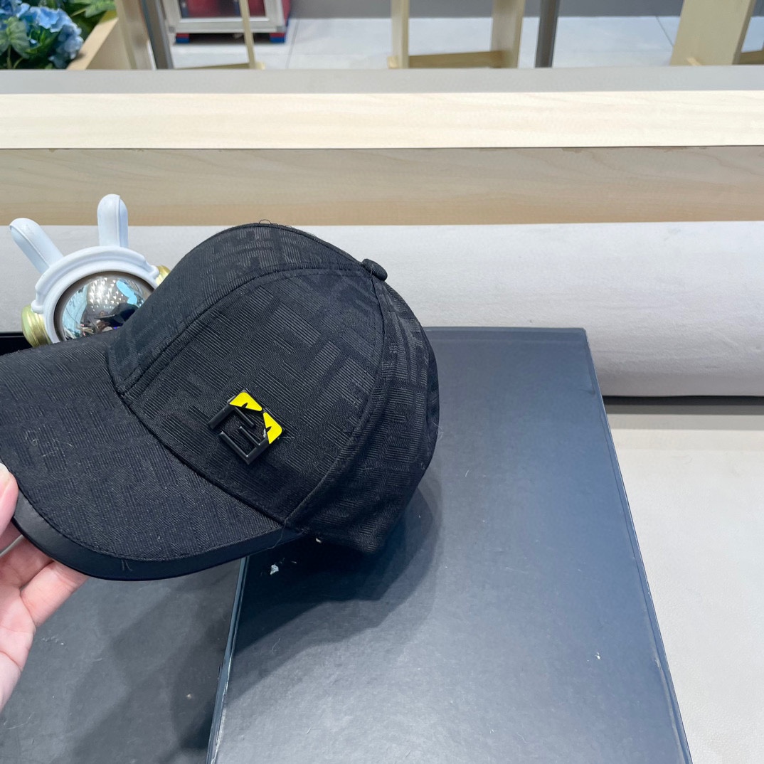 Fendi hat