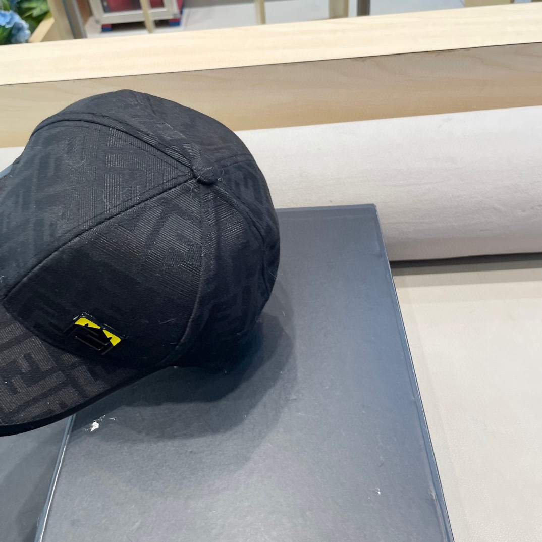 Fendi hat