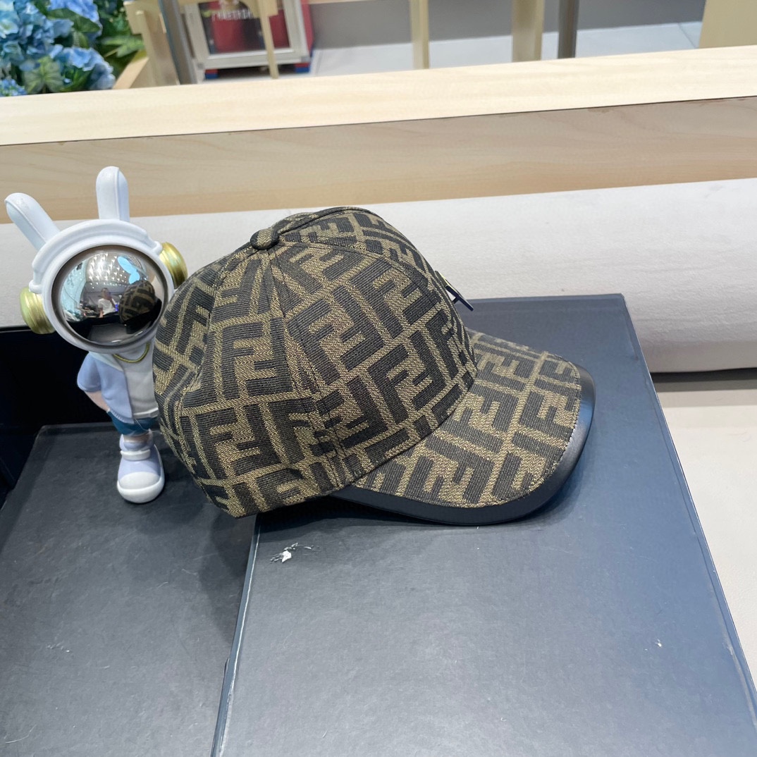 Fendi hat