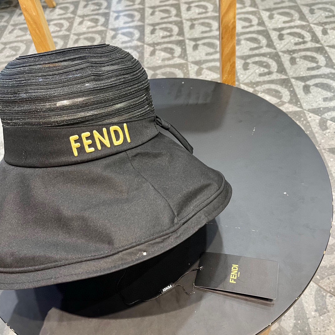 Fendi hat
