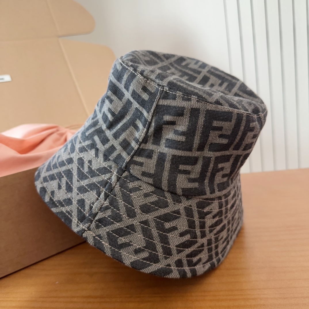 Fendi hat