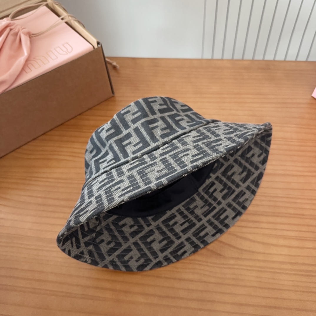 Fendi hat