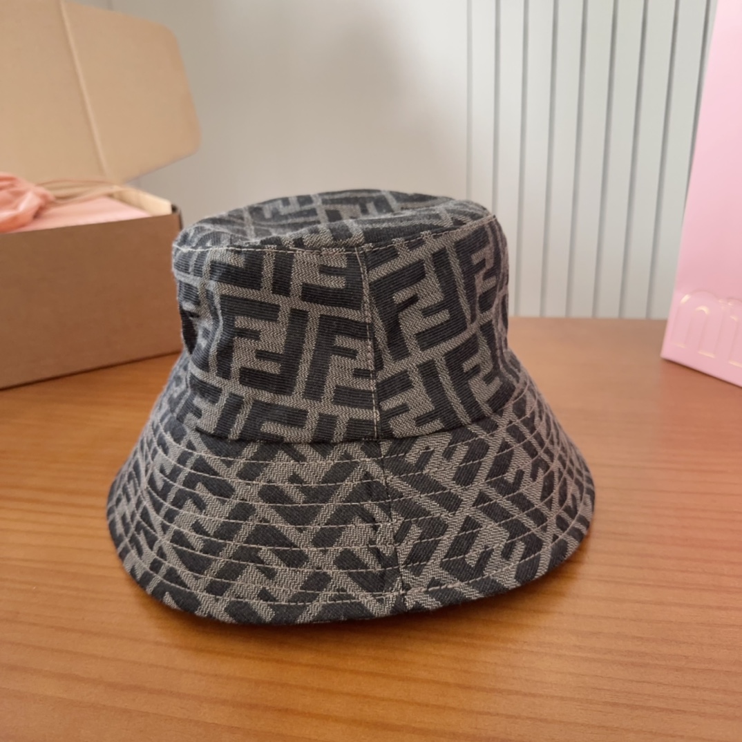 Fendi hat