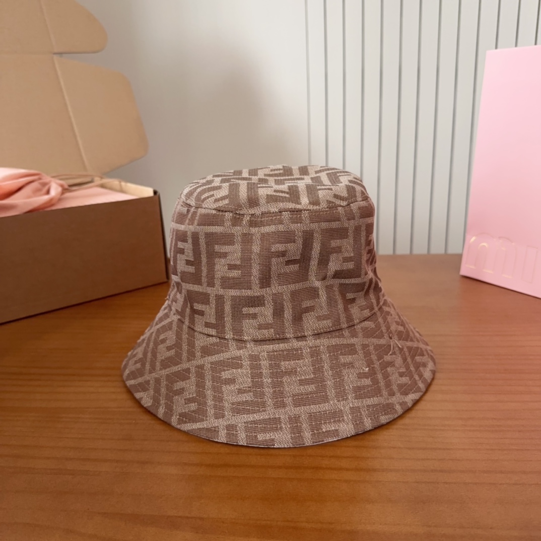 Fendi hat