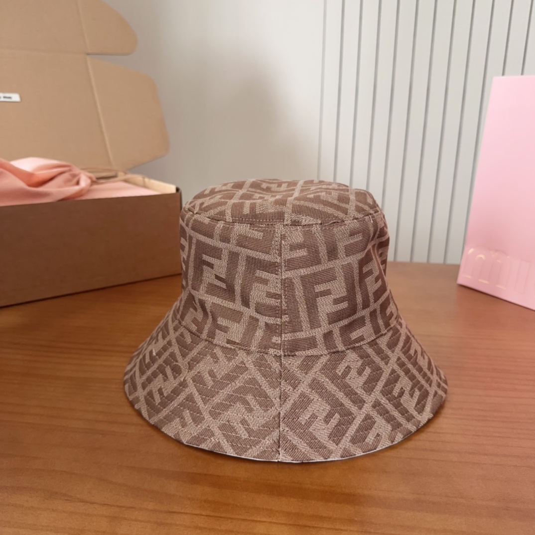 Fendi hat