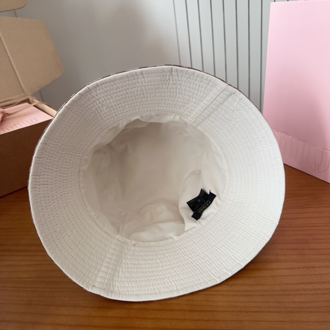Fendi hat