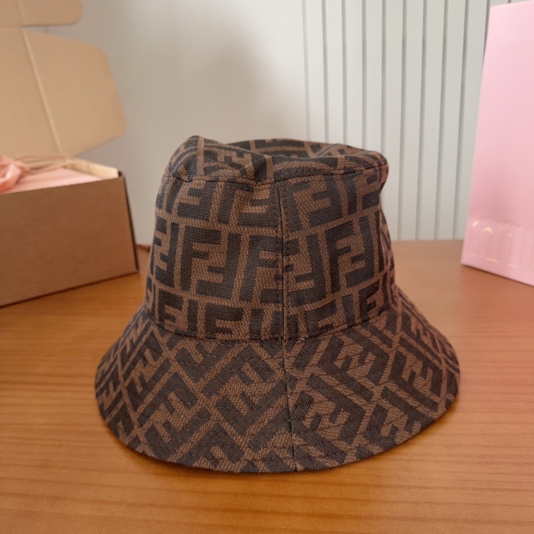 Fendi hat