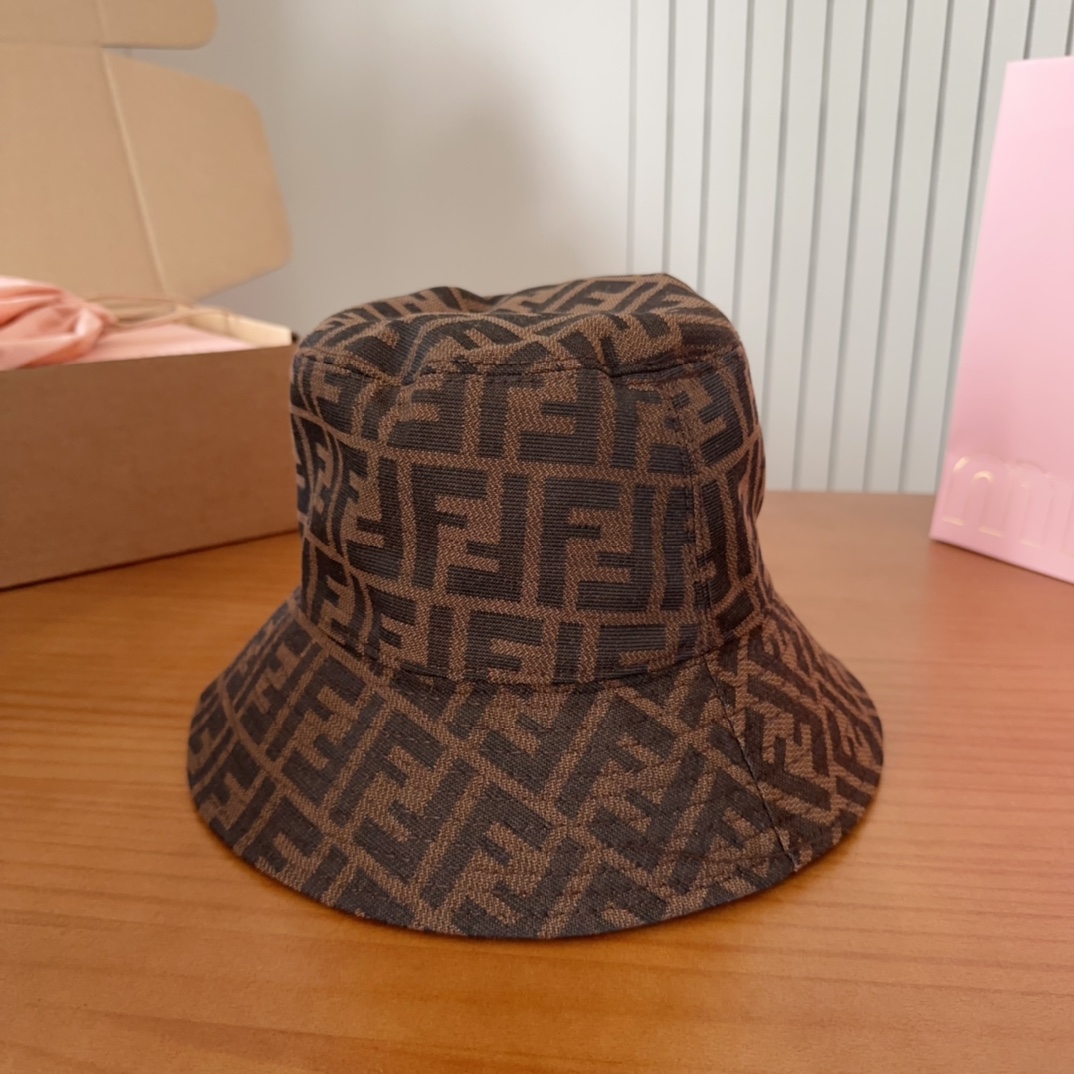 Fendi hat