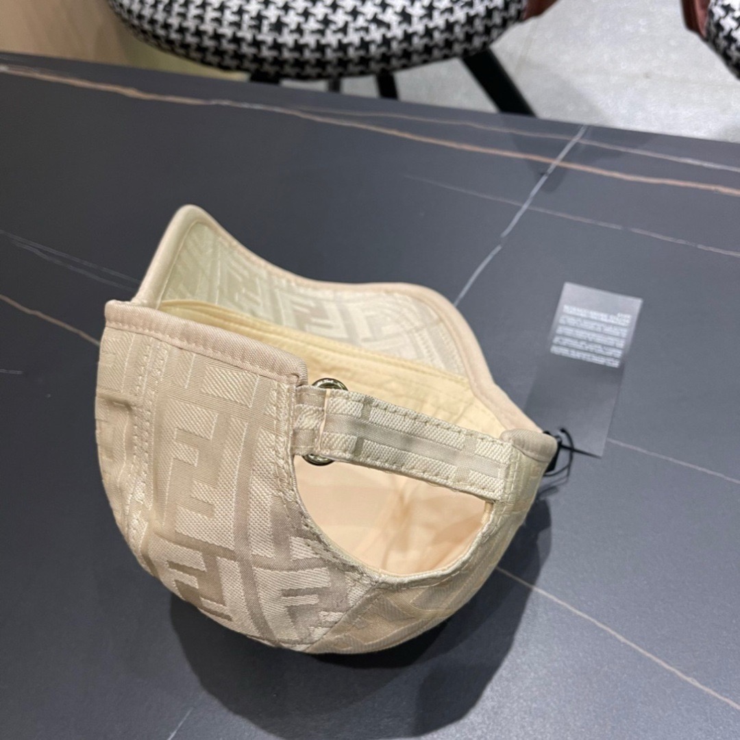 Fendi hat