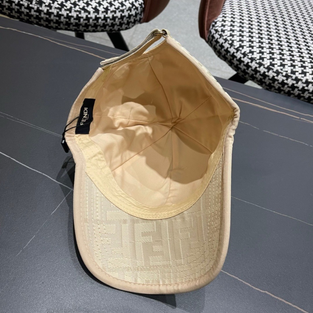 Fendi hat