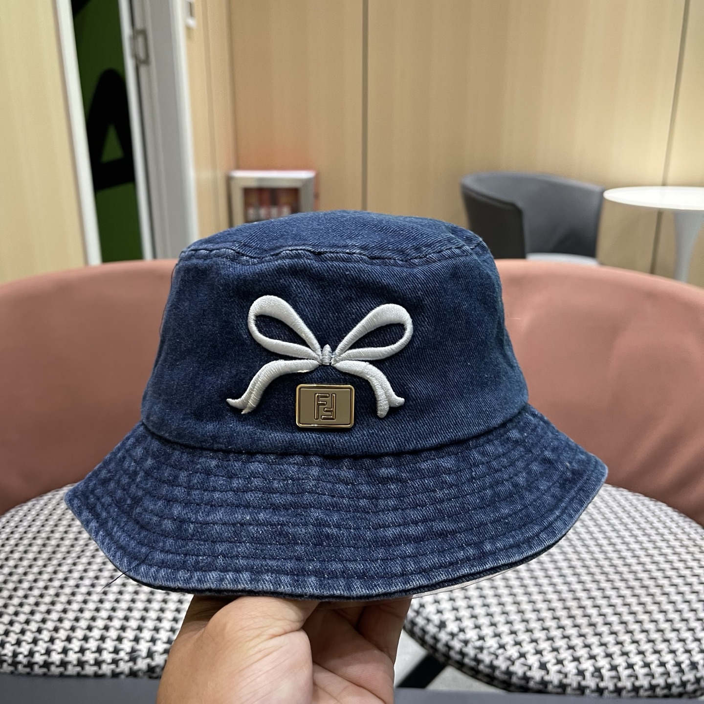 Fendi hat