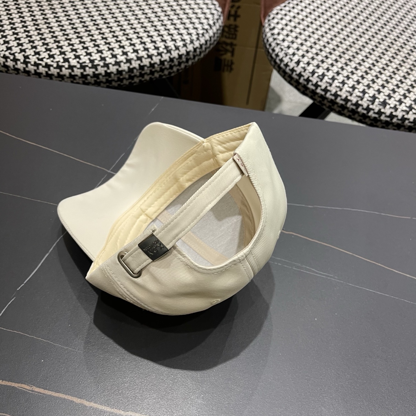 Fendi hat