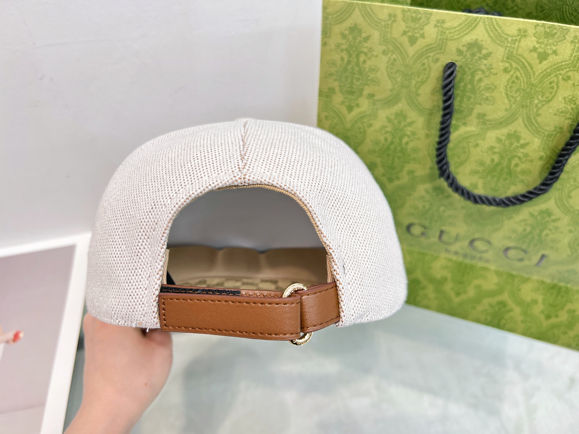 Gucci hat