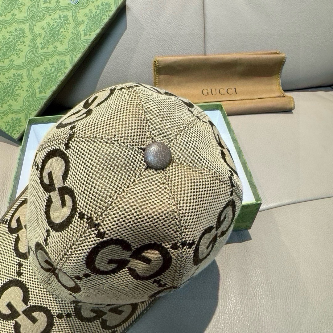 Gucci hat