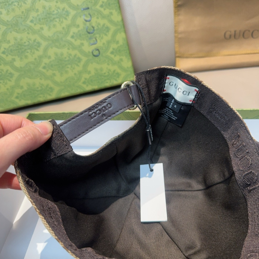 Gucci hat