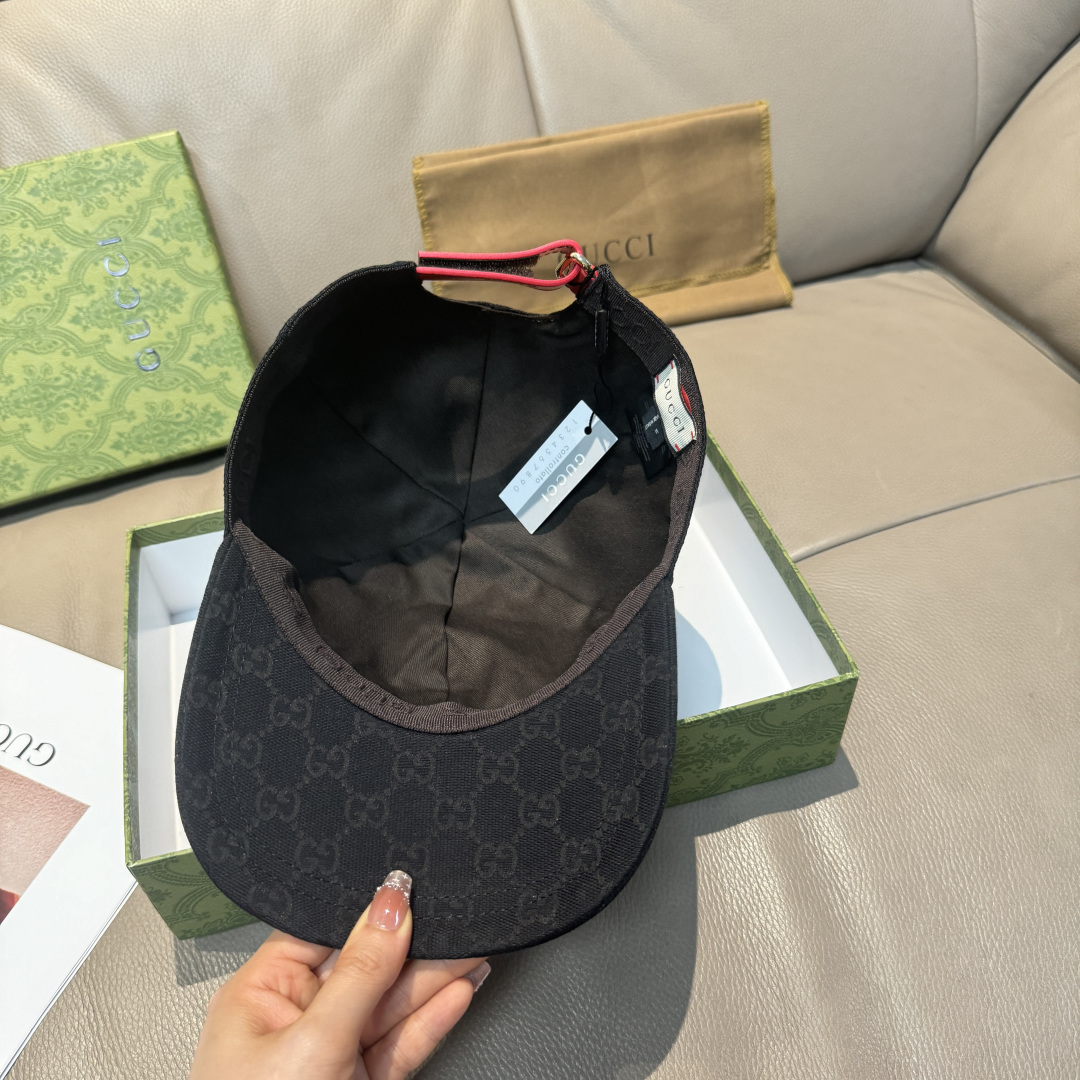 Gucci hat