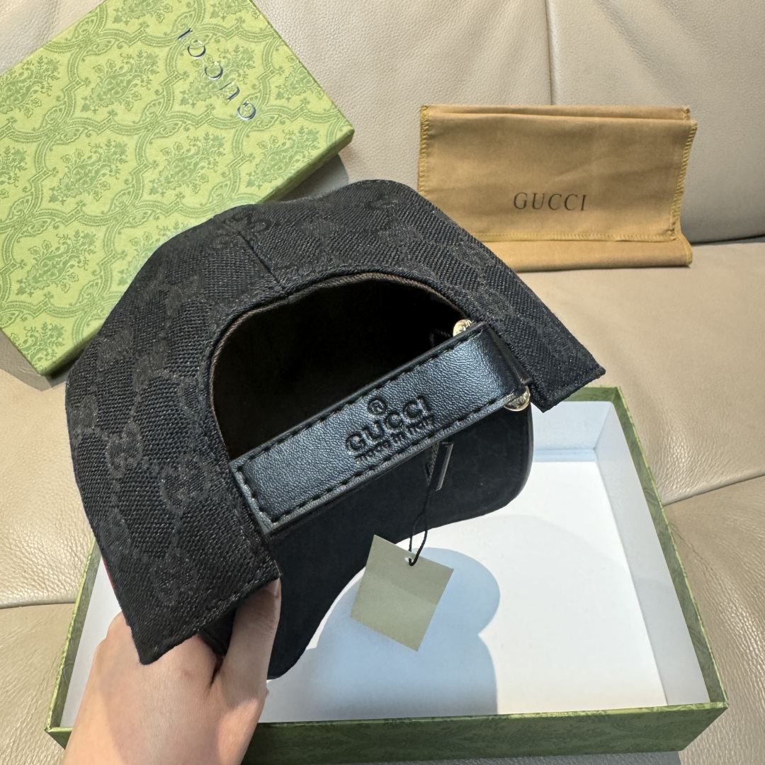 Gucci hat