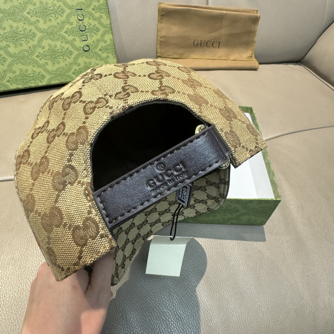 Gucci hat