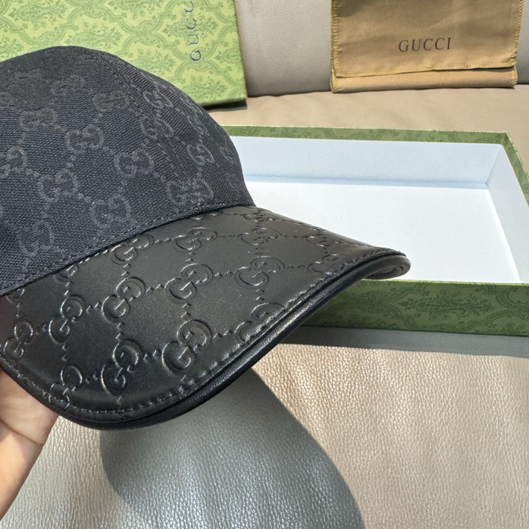 Gucci hat