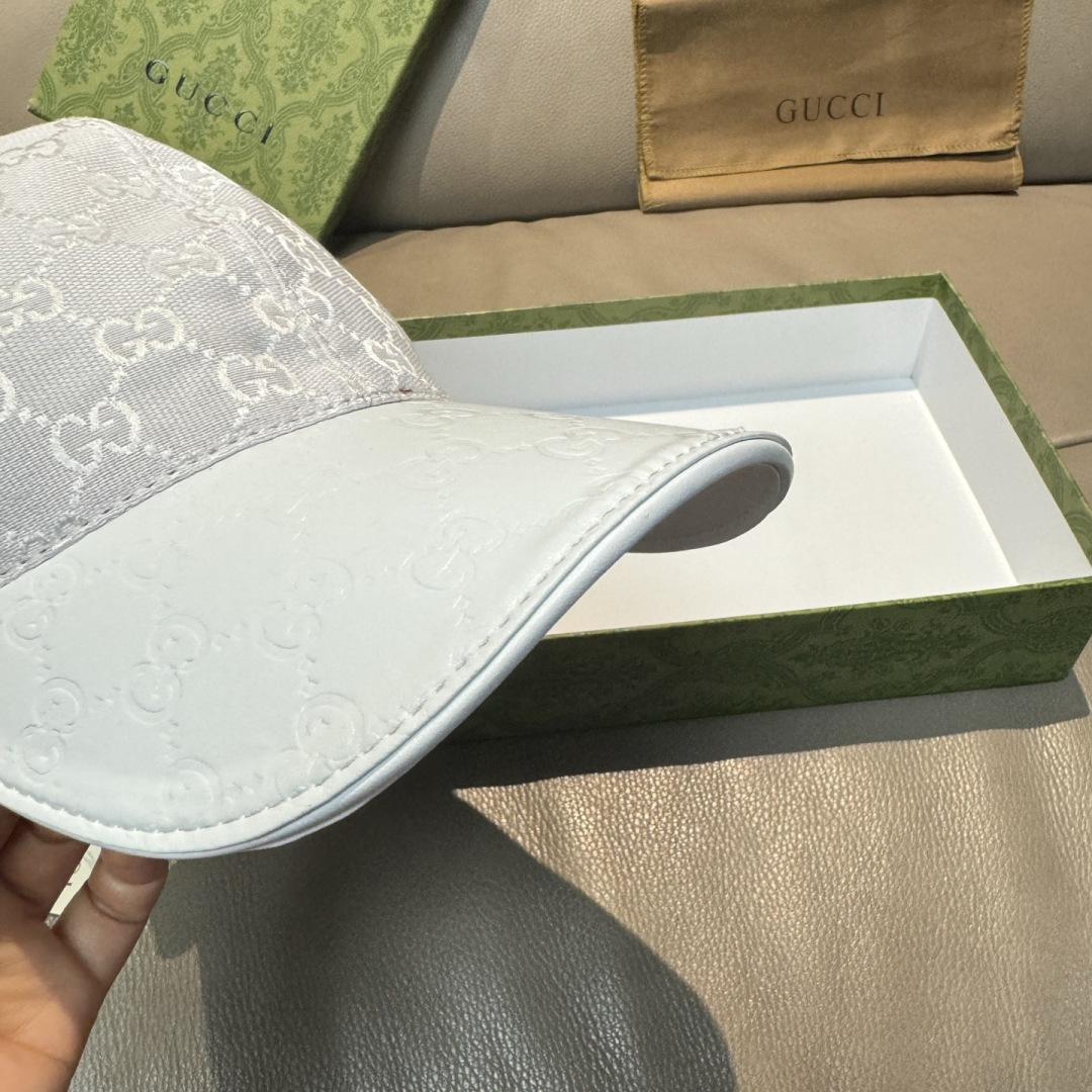 Gucci hat