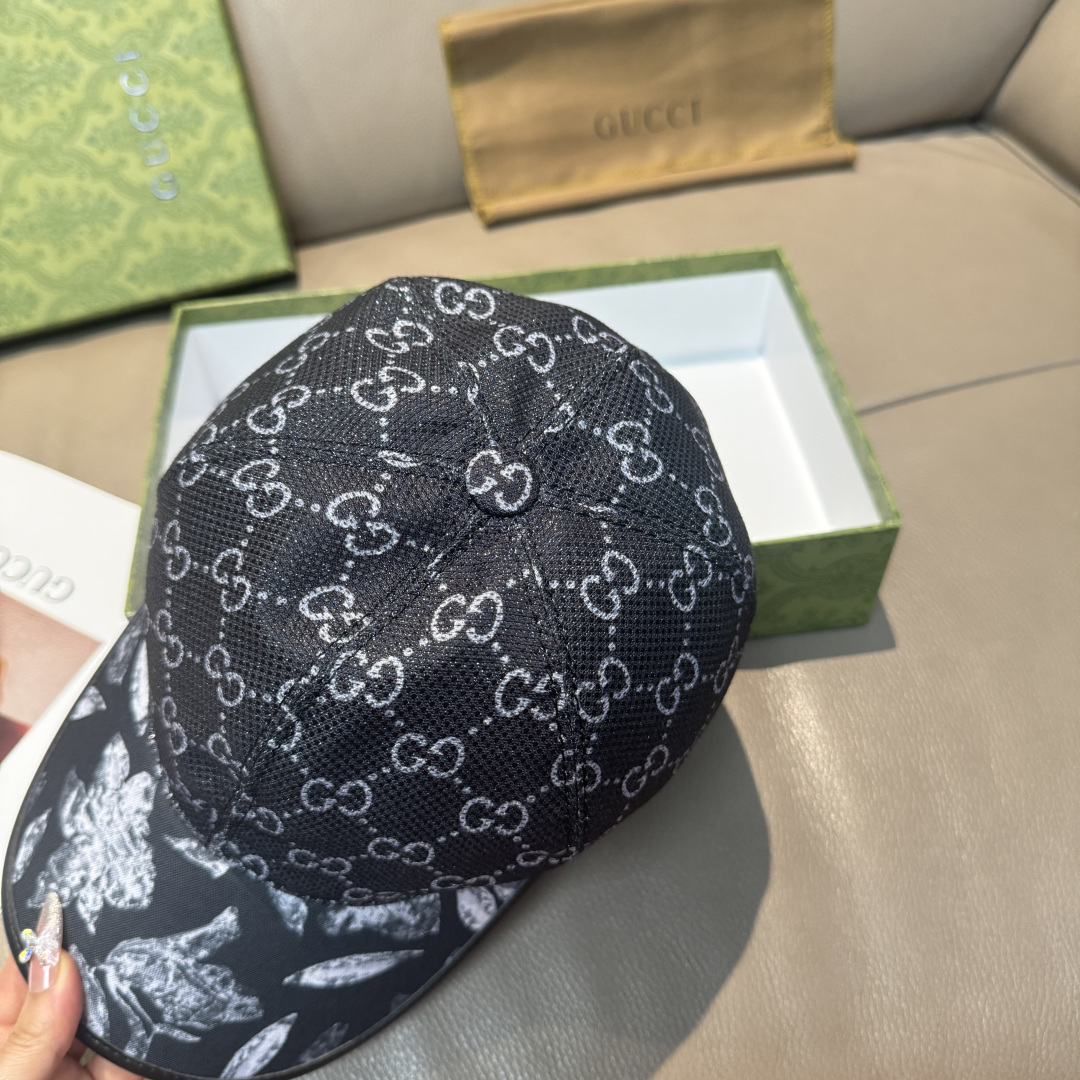 Gucci hat