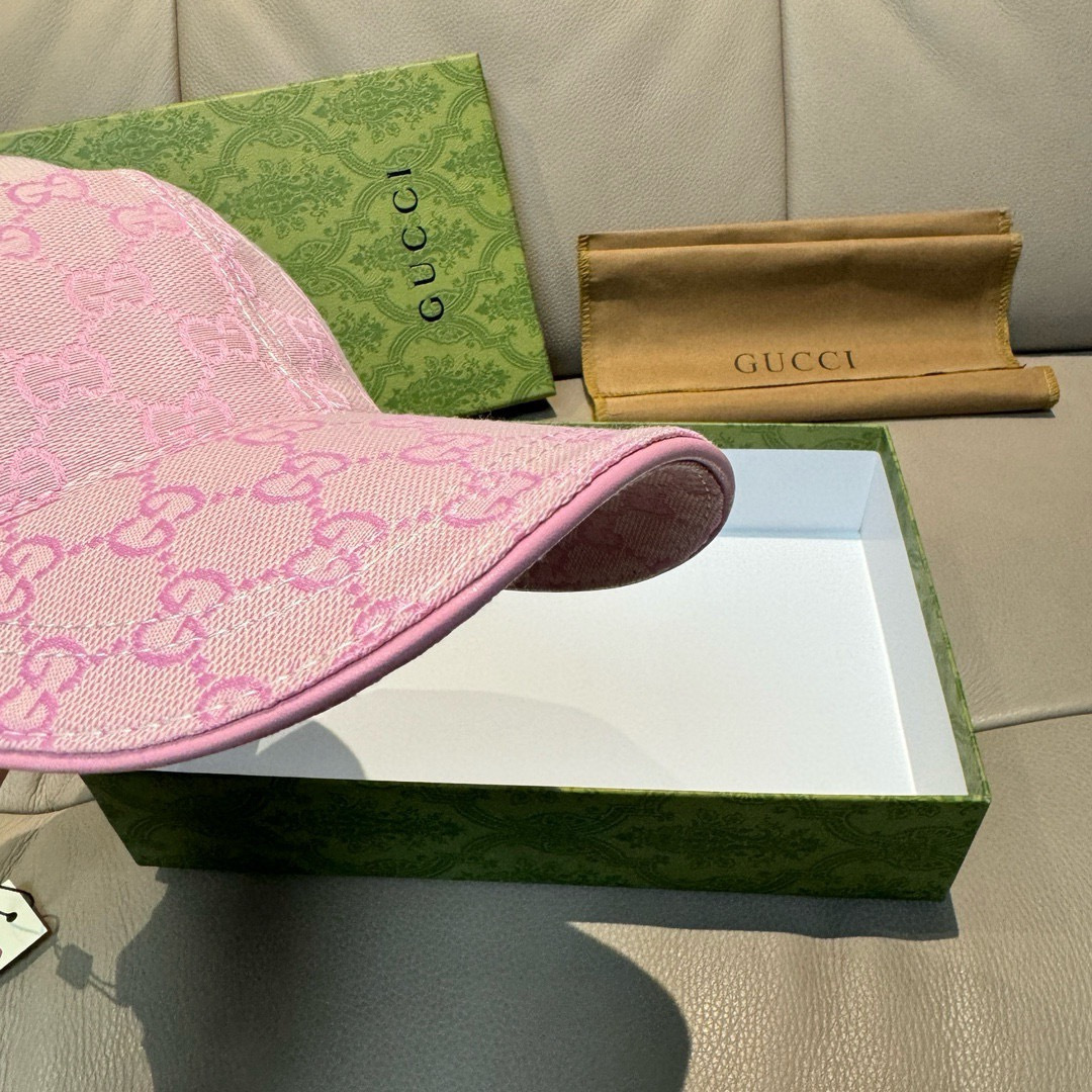 Gucci hat