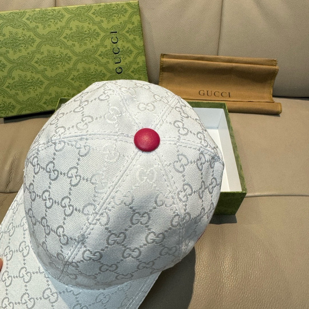 Gucci hat
