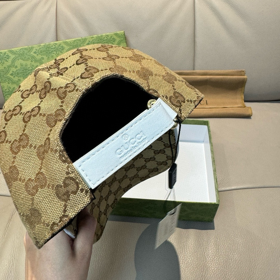 Gucci hat