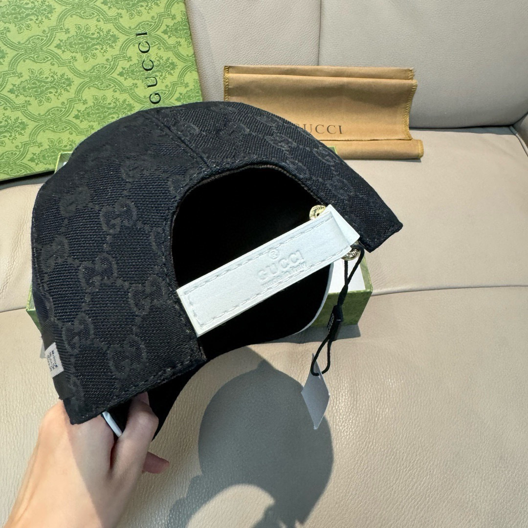Gucci hat