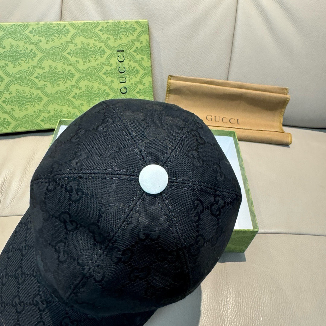 Gucci hat