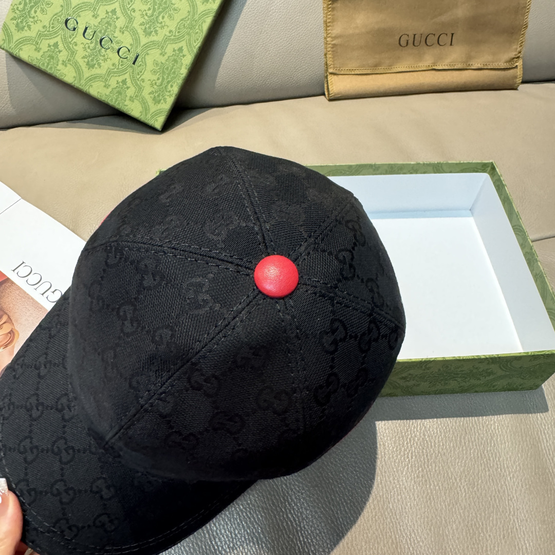 Gucci hat
