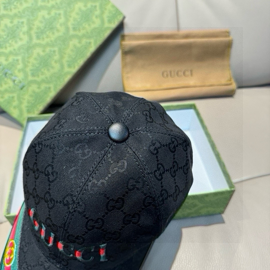 Gucci hat
