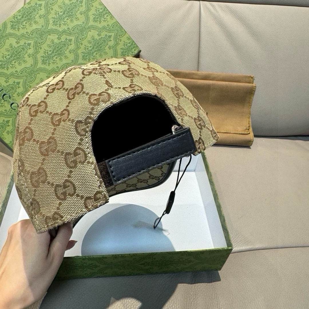 Gucci hat