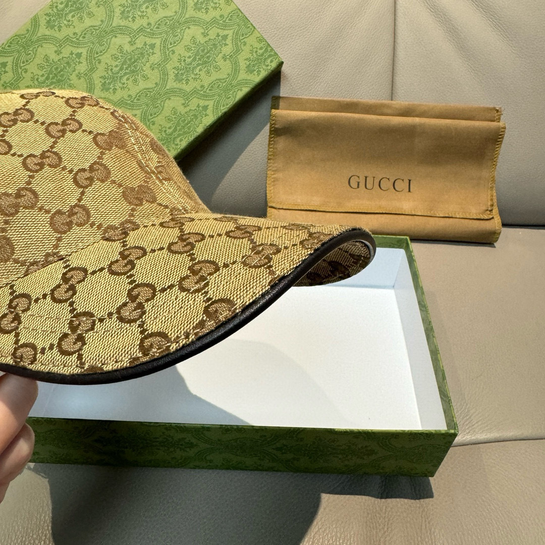 Gucci hat