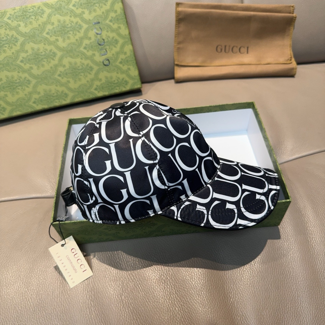 Gucci hat