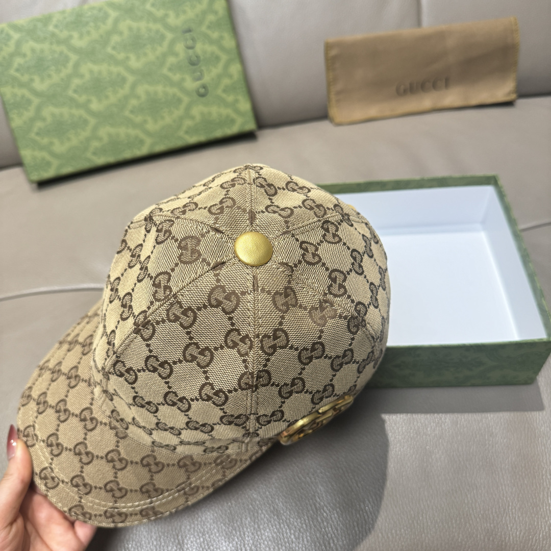 Gucci hat