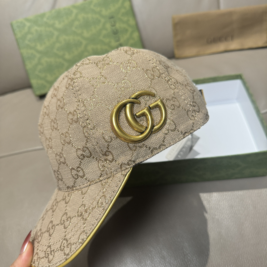 Gucci hat