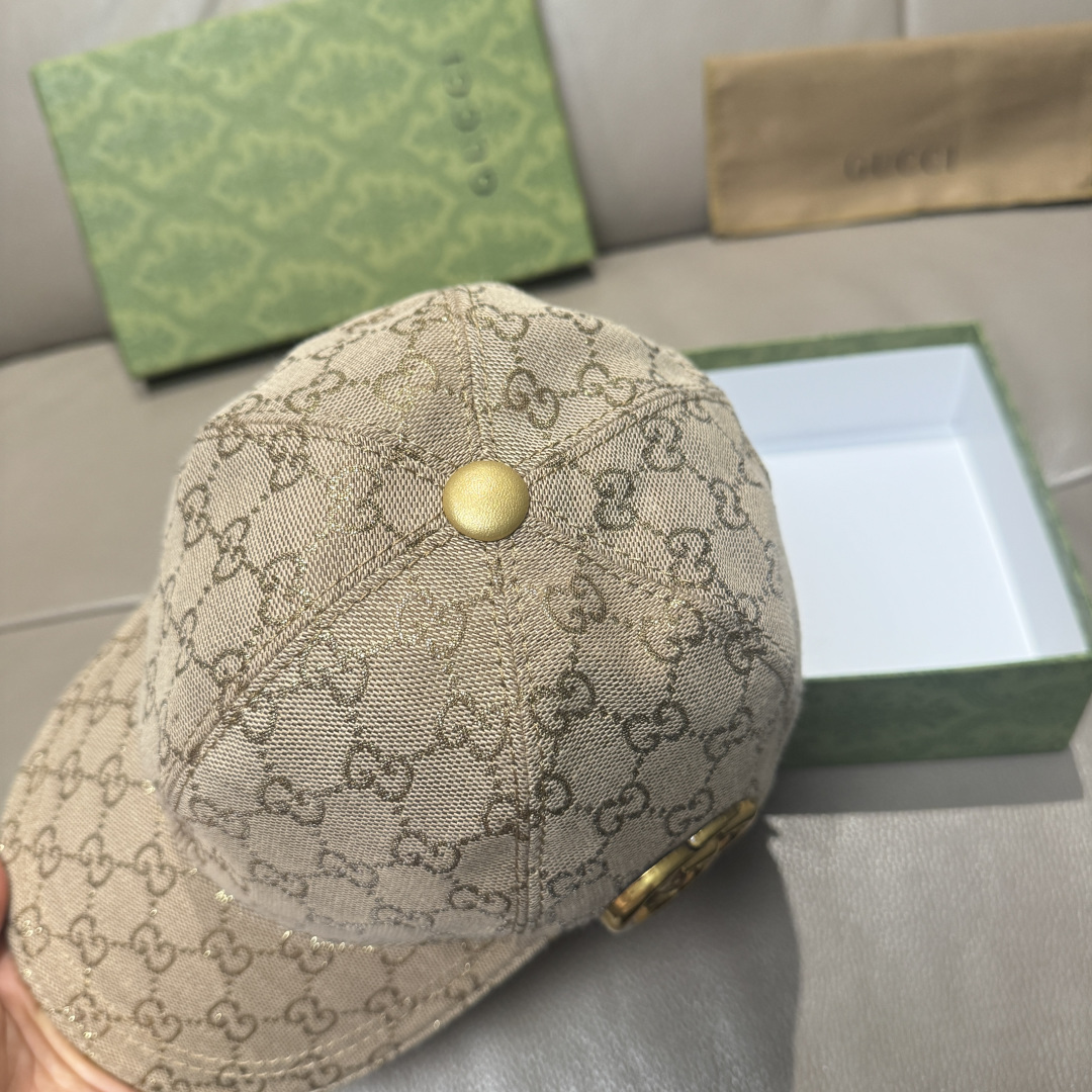Gucci hat