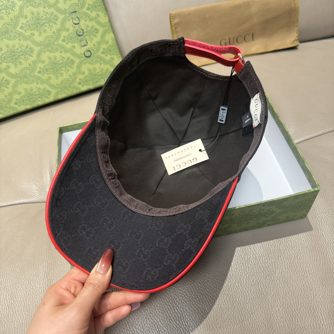 Gucci hat