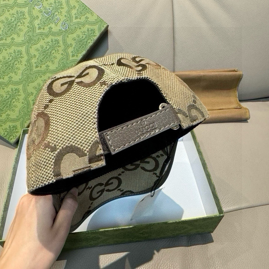 Gucci hat