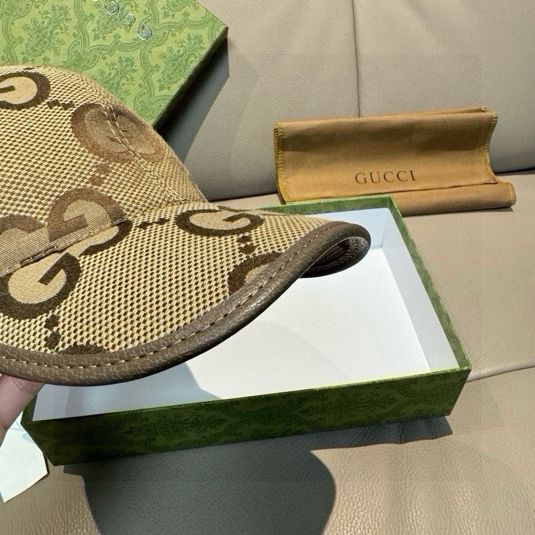 Gucci hat