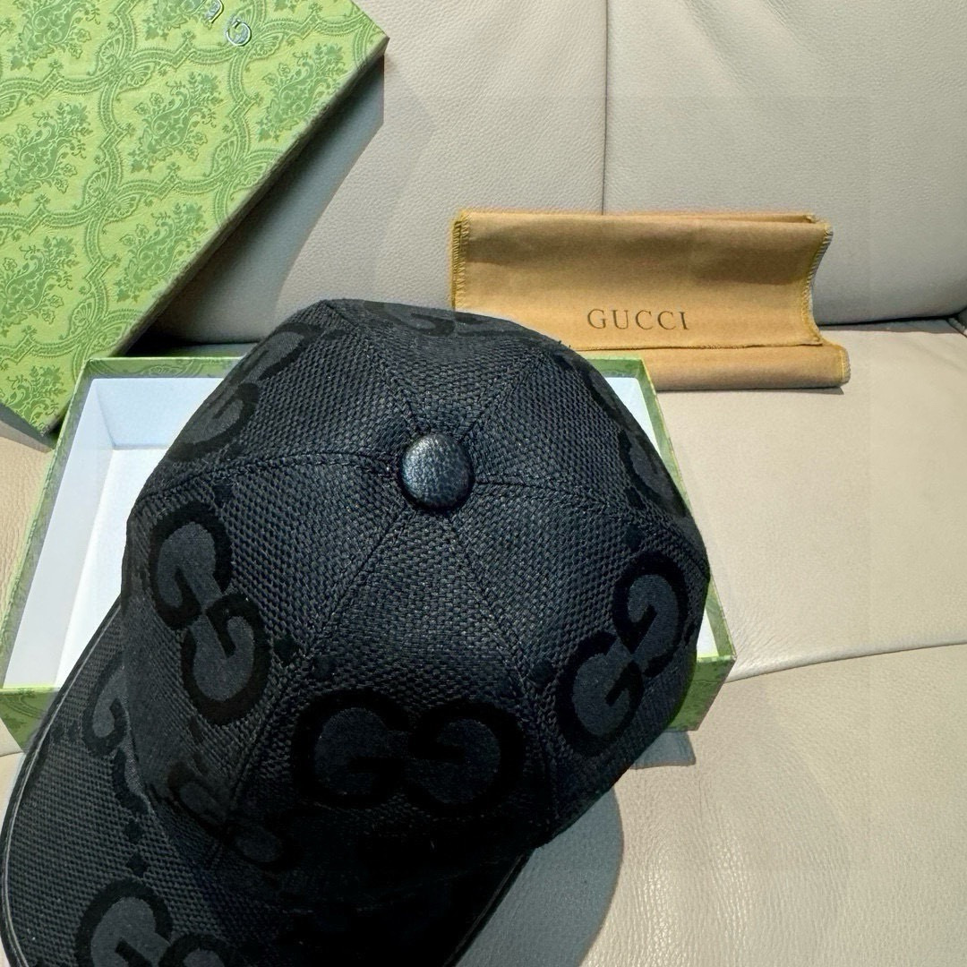 Gucci hat