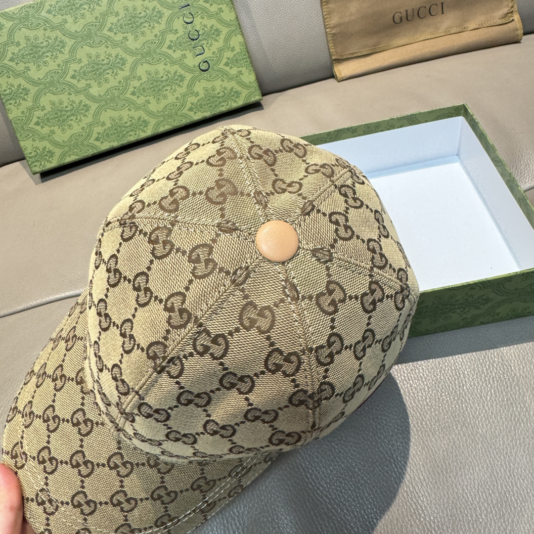Gucci hat