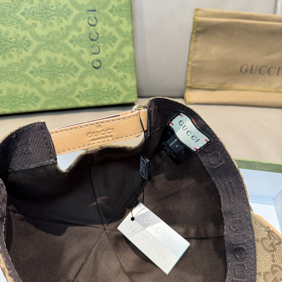 Gucci hat
