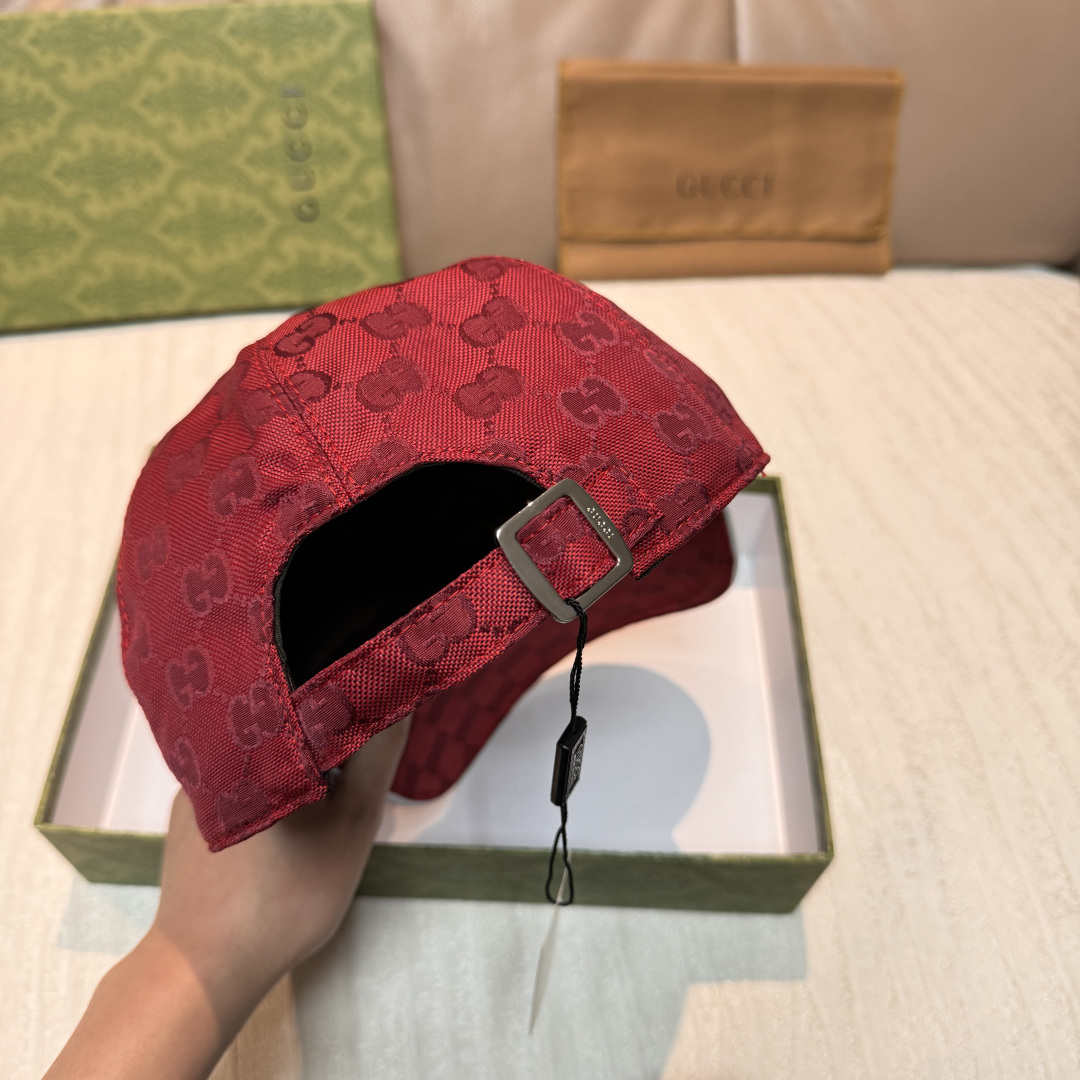 Gucci hat