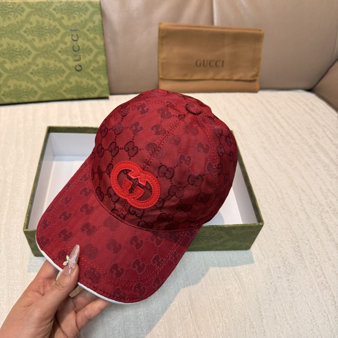 Gucci hat