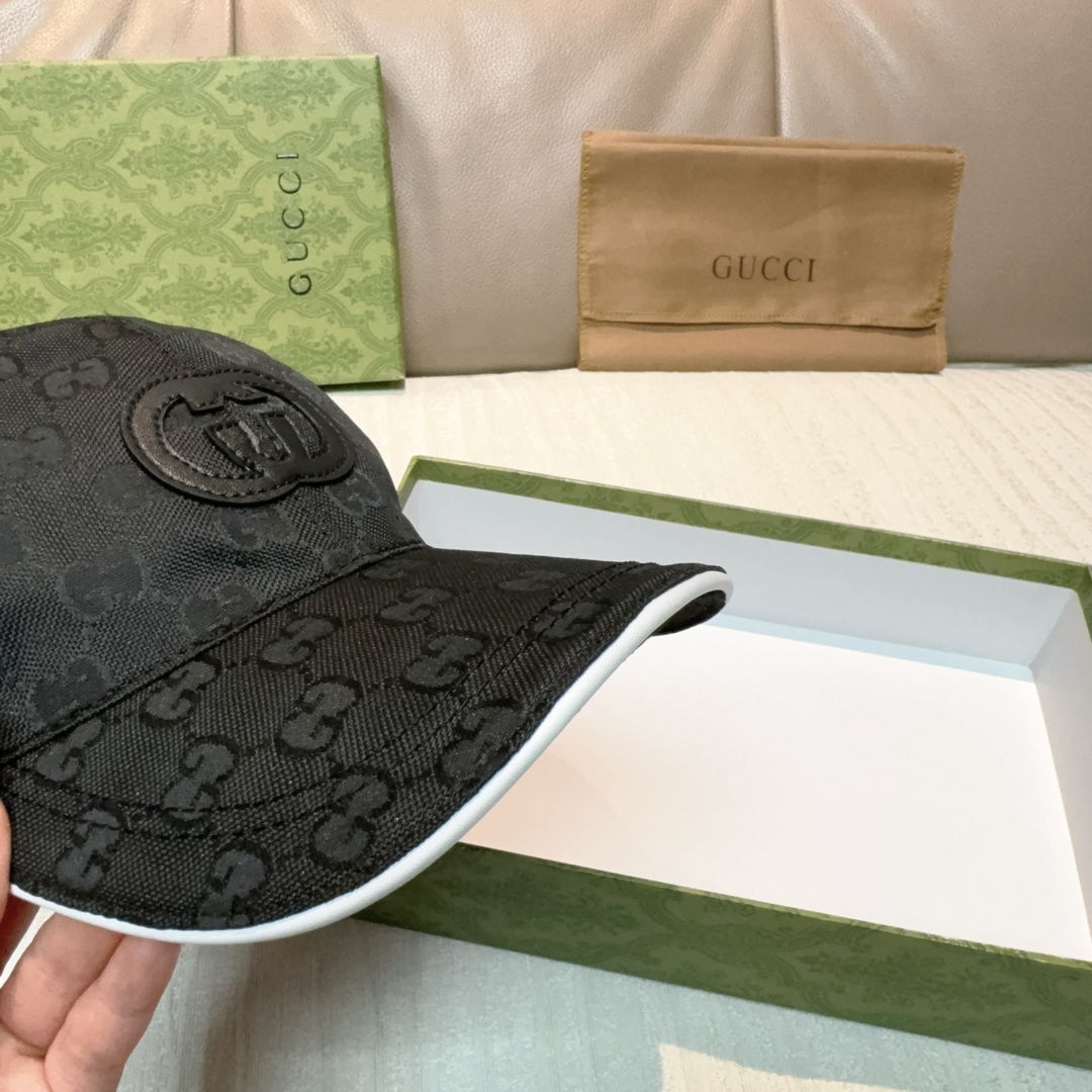 Gucci hat